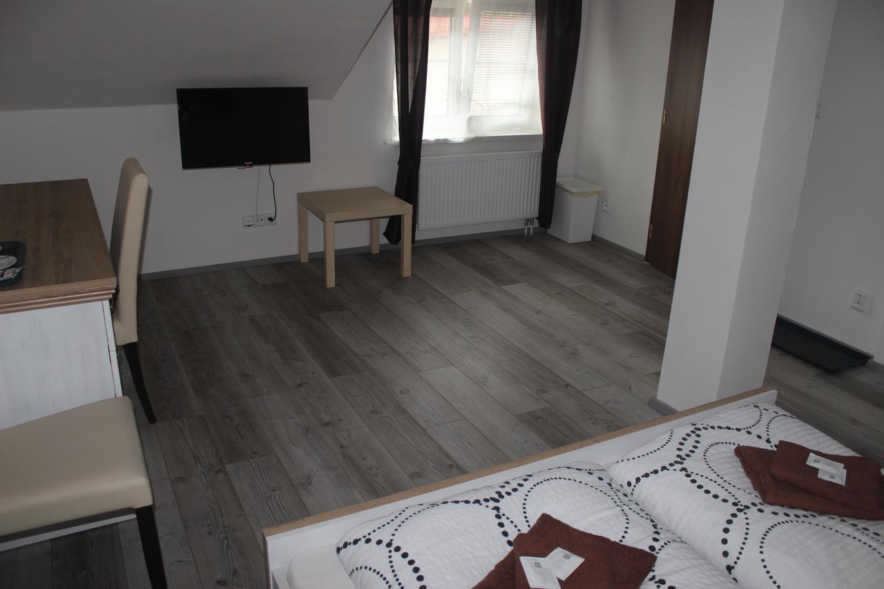 Hotel Vesely 3*